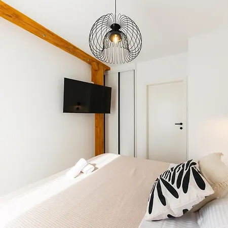 Apartment Salt & Sky *